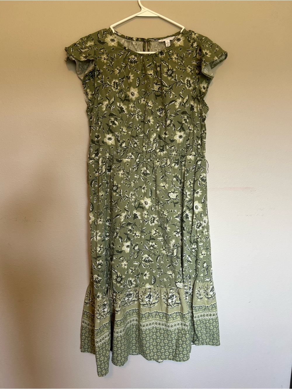 Time and Tru Olive Green Floral Midi Dress